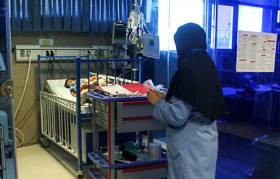 یسنی 2 ساله قربانی اعتیاد پدرش شد