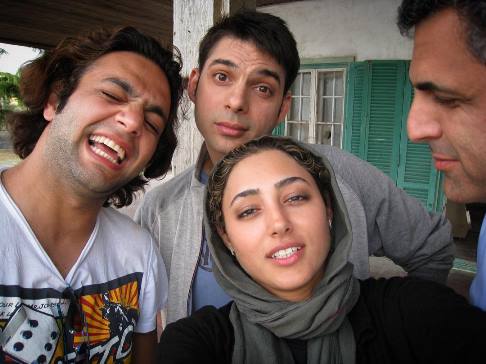 سلفی از پشت صحنه فیلم درباره الی