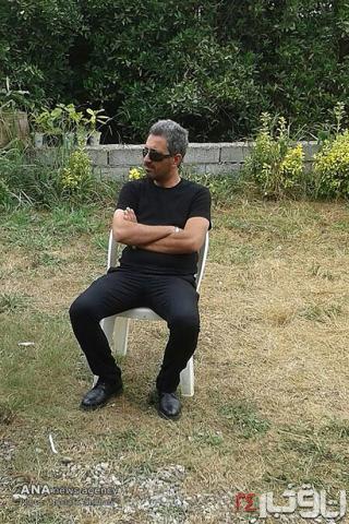 پسر حبیب در مراسم تشییع پیکر پدر/ عکس