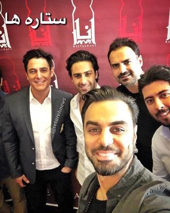 فرهاد مجیدی در افتتاحیه رستوران محمدرضا گلزار/ عکس