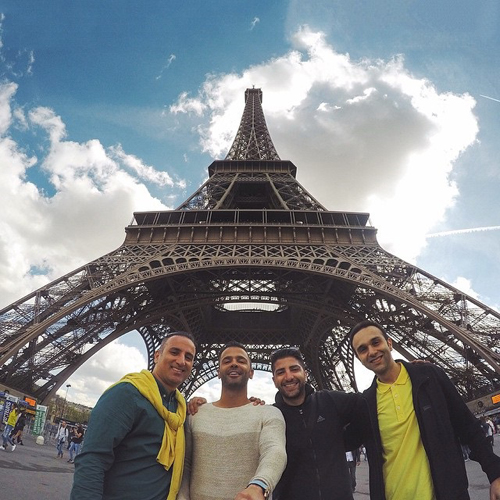 تصویر جدید از دو خواننده ی مشهور ایرانی در کنار برج ایفل