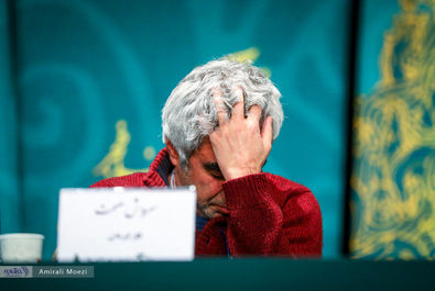 صبحانه با زرافه‌ها