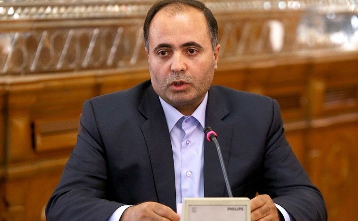 نوری قزلجه: گلایه رئیس جمهور از وضعیت اینترنت، فرار به جلوست
