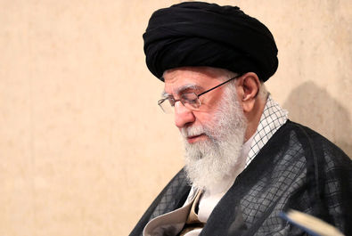 رهبر انقلاب شهدای خدمت