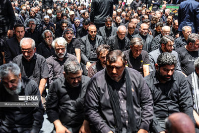 عزاداری و نماز ظهر عاشورا